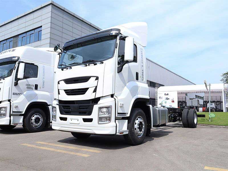 Q5(4×2) 338kW